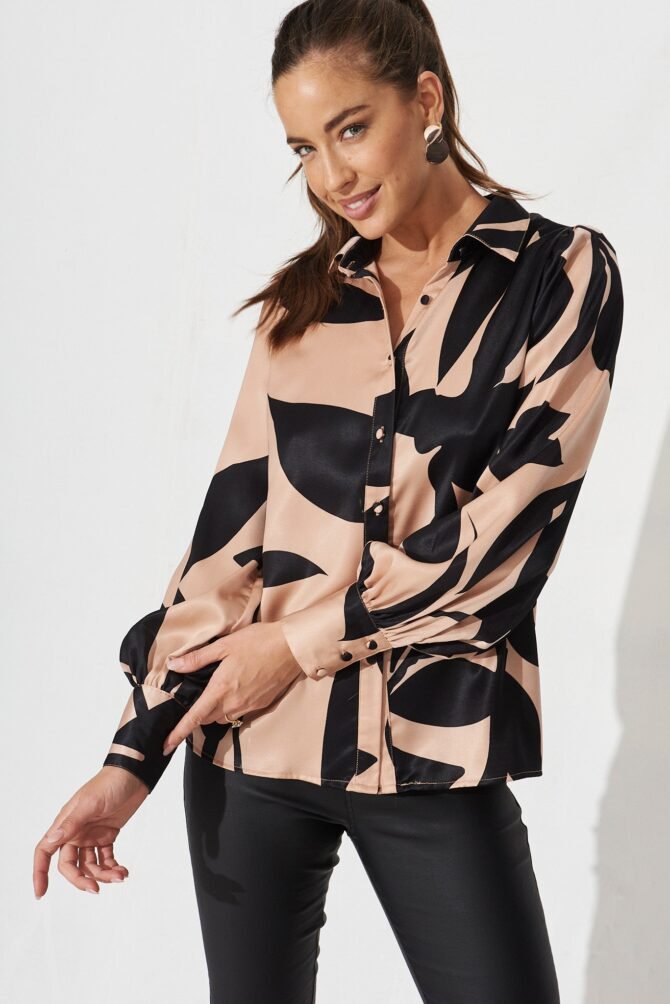 Callia Shirt In Brown With Black Print - Image 3