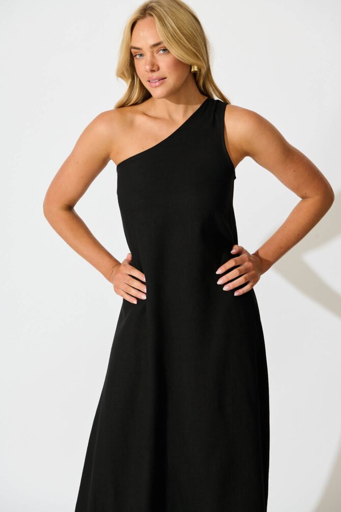 Maxi Dress in Black Linen Blend - Image 2