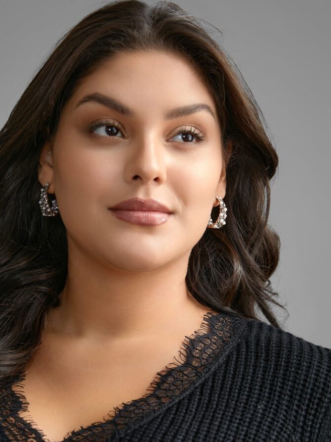 Cubic Zirconia Pearl Beaded Hoop Earrings - Image 3
