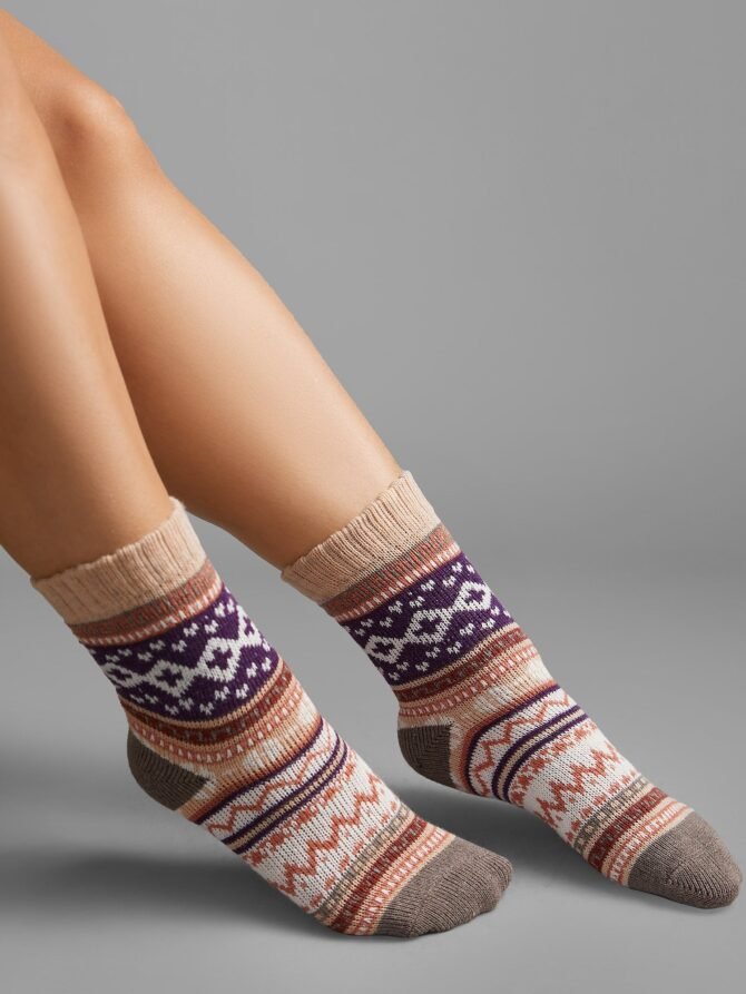 3 Pairs Geometric Textured Socks - Image 3