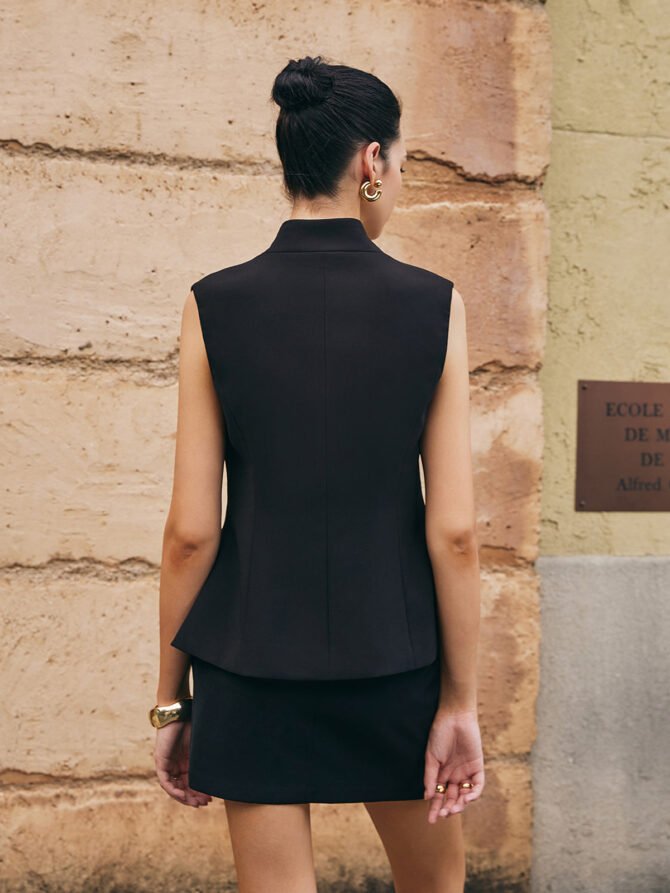 Deep V-Neck Button Slim Vest - Image 7